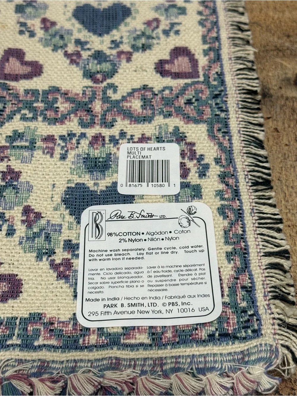 Set of 4 Park B. Smith Placemats Lots of Hearts  Excellent condition with tags s